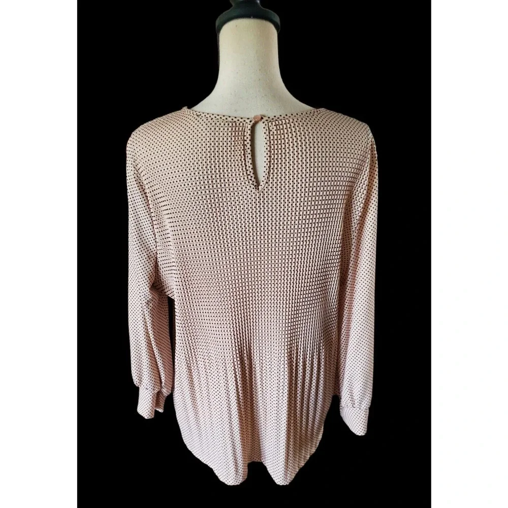 Adrianna Papell Blush Pink & Black Polka Dot Poly Knit Dressy Top L